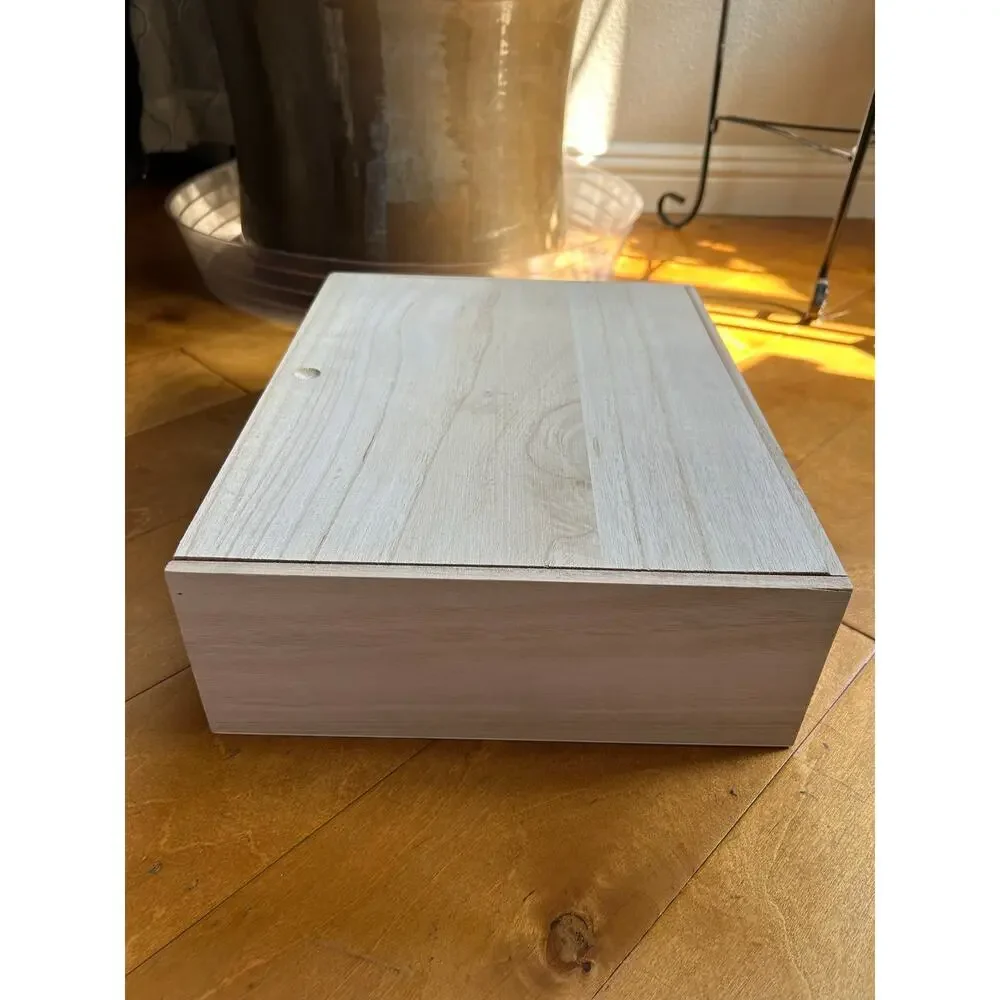 Williams Sonoma wooden gift box crate empty